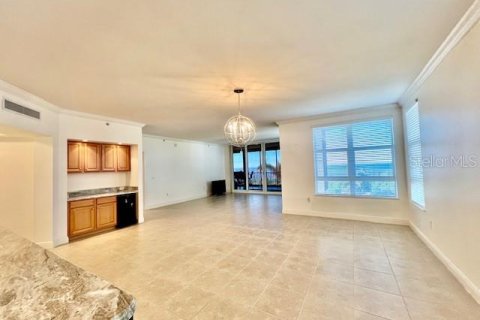 Condominio en alquiler en Punta Gorda, Florida, 3 dormitorios, 218.41 m2 № 1548710 - foto 17