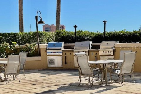 Condominio en alquiler en Punta Gorda, Florida, 3 dormitorios, 218.41 m2 № 1548710 - foto 7