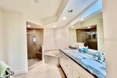 Condominio en alquiler en Punta Gorda, Florida, 3 dormitorios, 218.41 m2 № 1548710 - foto 24