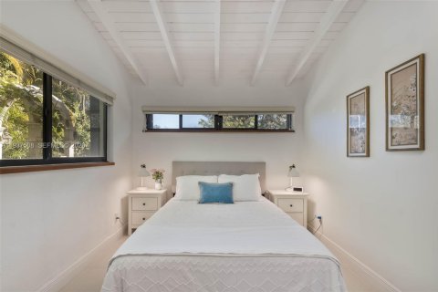 Casa en venta en South Miami, Florida, 3 dormitorios, 157.56 m2 № 1997635 - foto 25