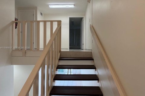 Commercial property in Miami, Florida № 2152915 - photo 23