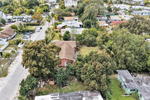 Купить виллу или дом в Майами, Флорида 3 спальни, 228.08м2, № 2033836 - фото 22