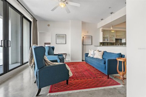 Купить кондоминиум в Сент-Питерсберг, Флорида 6 комнат, 128.02м2, № 1834952 - фото 10
