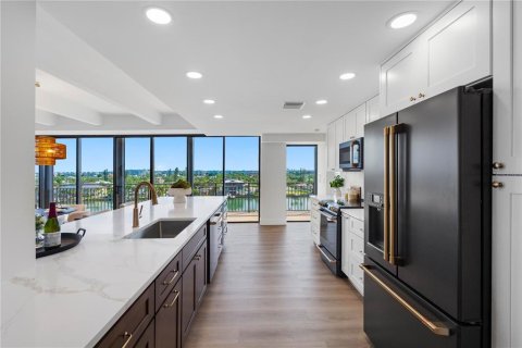 Copropriété à vendre à Treasure Island, Floride: 2 chambres, 140.28 m2 № 2373409 - photo 11