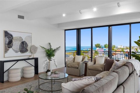Copropriété à vendre à Treasure Island, Floride: 2 chambres, 140.28 m2 № 2373409 - photo 26