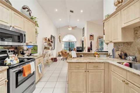Casa en venta en Boynton Beach, Florida, 3 dormitorios, 170.66 m2 № 2076117 - foto 14