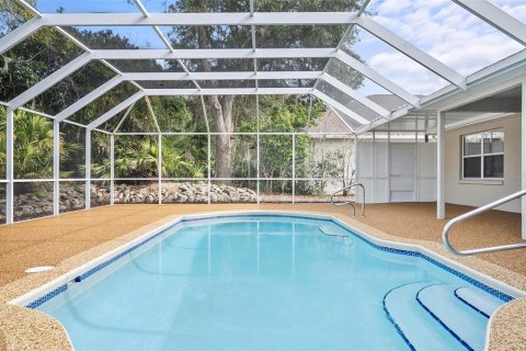 House in Palm Coast, Florida 3 bedrooms, 148.64 sq.m. № 1520735 - photo 3