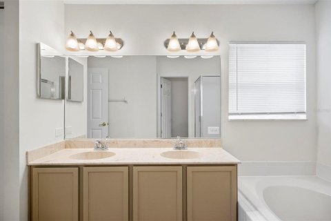 House in Palm Coast, Florida 3 bedrooms, 148.64 sq.m. № 1520735 - photo 18