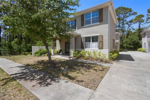 Townhouse in Port Orange, Florida 3 bedrooms, 153.1 sq.m. № 1635189 - photo 1