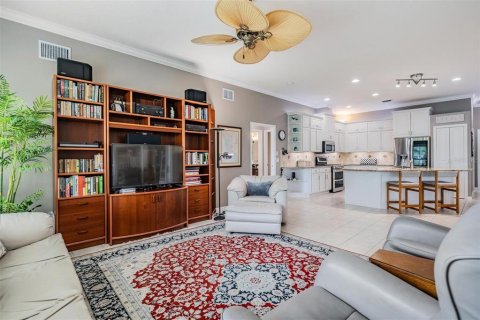 Casa en venta en Trinity, Florida, 3 dormitorios, 216.46 m2 № 1884699 - foto 13