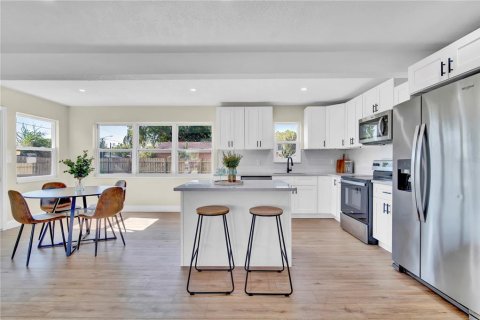 Casa en venta en Orlando, Florida, 3 dormitorios, 113.15 m2 № 1893843 - foto 10