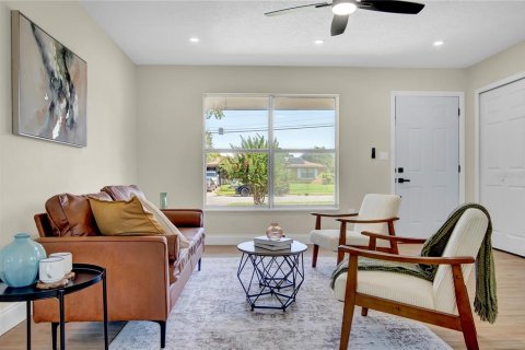 Casa en venta en Orlando, Florida, 3 dormitorios, 113.15 m2 № 1893843 - foto 6