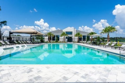 Apartment in Land O' Lakes, Florida 3 bedrooms, 121.05 sq.m. № 2157862 - photo 3