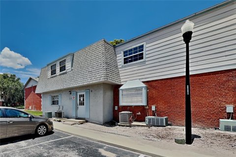 Townhouse in Winter Park, Florida 1 bedroom, 54.81 sq.m. № 2349708