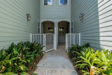 Condo in Gainesville, Florida, 3 bedrooms № 2195666 - photo 3