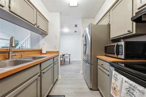 Touwnhouse à vendre à Orlando, Floride: 2 chambres, 114.83 m2 № 2045906 - photo 26