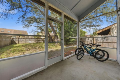 Touwnhouse à vendre à Orlando, Floride: 2 chambres, 114.83 m2 № 2045906 - photo 21