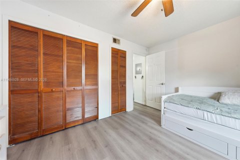 Touwnhouse à vendre à Orlando, Floride: 2 chambres, 114.83 m2 № 2045906 - photo 16