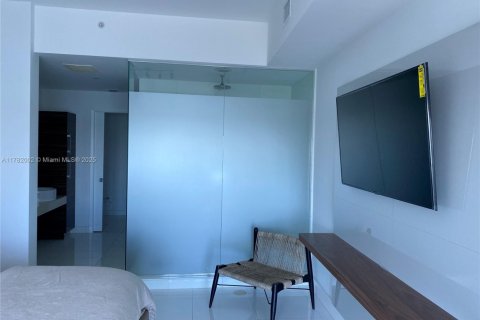 Condominio en venta en Miami, Florida, 3 dormitorios, 158.68 m2 № 1698560 - foto 5