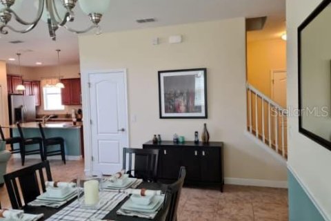 Villa ou maison à vendre à Kissimmee, Floride: 5 chambres, 280.1 m2 № 2148652 - photo 13