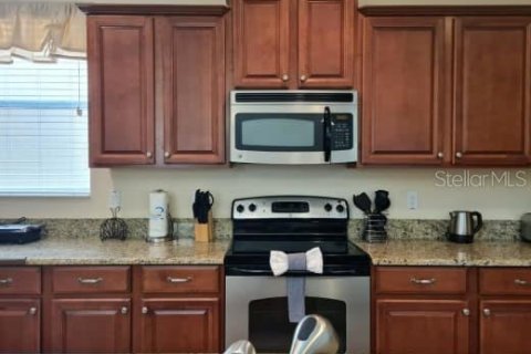 Villa ou maison à vendre à Kissimmee, Floride: 5 chambres, 280.1 m2 № 2148652 - photo 24