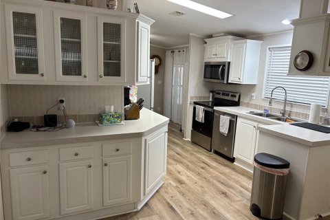 Apartamento en alquiler en Zephyrhills, Florida, 3 dormitorios, 120.4 m2 № 1740840 - foto 4