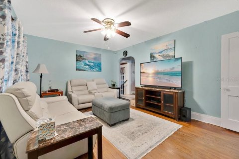 House in Lakeland, Florida 2 bedrooms, 91.97 sq.m. № 1913261 - photo 10