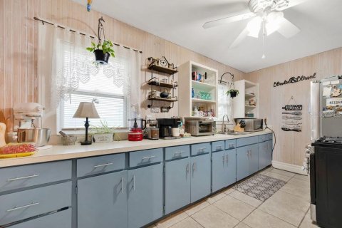 House in Lakeland, Florida 2 bedrooms, 91.97 sq.m. № 1913261 - photo 12