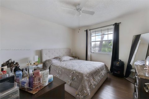 Купить кондоминиум в Хомстед, Флорида 3 спальни, 121.7м2, № 1969348 - фото 13