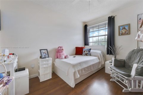 Купить кондоминиум в Хомстед, Флорида 3 спальни, 121.7м2, № 1969348 - фото 11