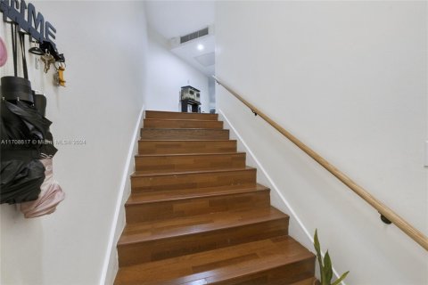 Купить кондоминиум в Хомстед, Флорида 3 спальни, 121.7м2, № 1969348 - фото 8