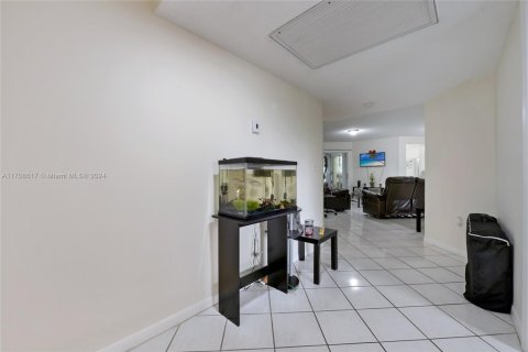 Купить кондоминиум в Хомстед, Флорида 3 спальни, 121.7м2, № 1969348 - фото 17