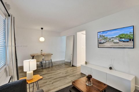Apartment in Fort Lauderdale, Florida 1 bedroom № 2366011 - photo 9