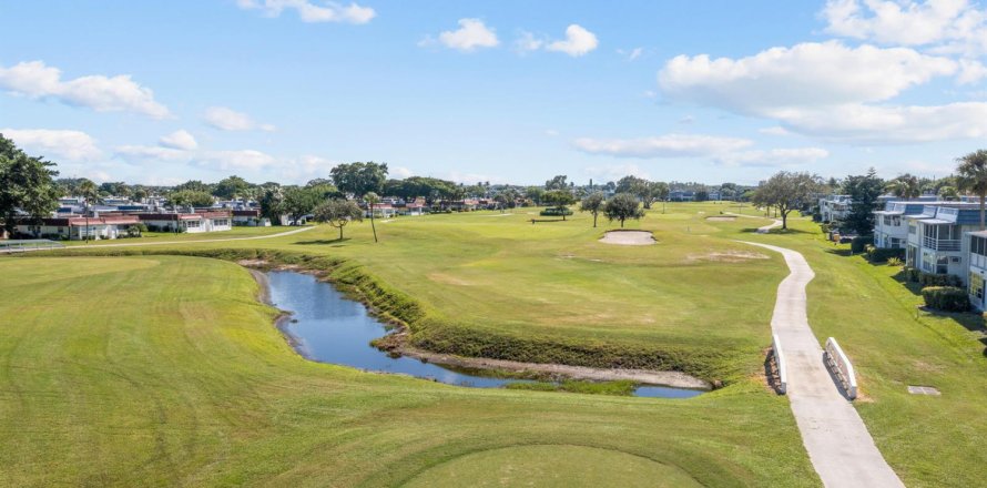 Condominio en Delray Beach, Florida, 1 dormitorio  № 2246193