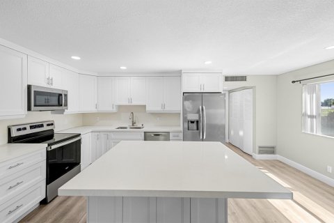 Condominio en venta en Delray Beach, Florida, 1 dormitorio, 66.89 m2 № 2246193 - foto 13