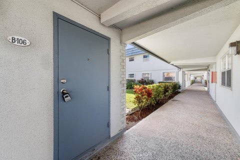 Condominio en venta en Delray Beach, Florida, 1 dormitorio, 66.89 m2 № 2246193 - foto 3