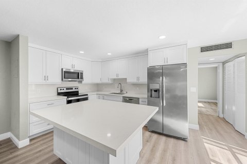 Condominio en venta en Delray Beach, Florida, 1 dormitorio, 66.89 m2 № 2246193 - foto 12