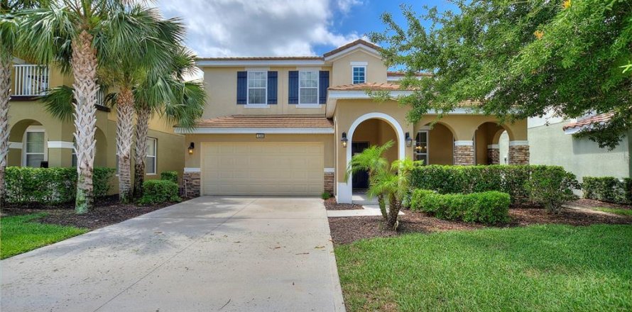 Casa en Davenport, Florida 5 dormitorios, 257.99 m2 № 2139219