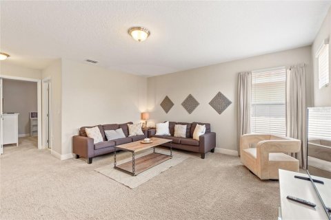 Casa en venta en Davenport, Florida, 5 dormitorios, 257.99 m2 № 2139219 - foto 24