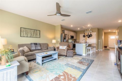 Touwnhouse à vendre à Port Orange, Floride: 2 chambres, 150.87 m2 № 2406926 - photo 15