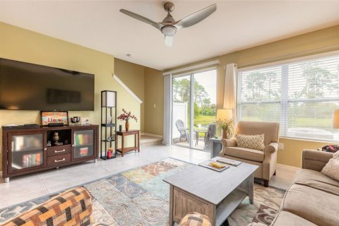 Touwnhouse à vendre à Port Orange, Floride: 2 chambres, 150.87 m2 № 2406926 - photo 11