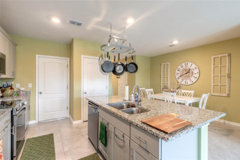 Touwnhouse à vendre à Port Orange, Floride: 2 chambres, 150.87 m2 № 2406926 - photo 6