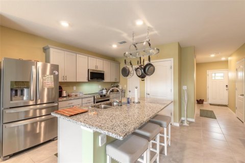 Touwnhouse à vendre à Port Orange, Floride: 2 chambres, 150.87 m2 № 2406926 - photo 5
