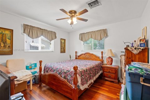 Купить виллу или дом в Майами-Гарденс, Флорида 3 спальни, 151.62м2, № 2067580 - фото 29