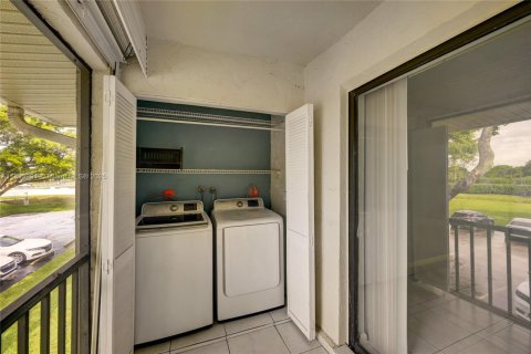 Condominio en venta en Boynton Beach, Florida, 2 dormitorios, 93.65 m2 № 1762818 - foto 15