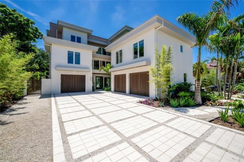 Villa ou maison à vendre à Anna Maria, Floride: 6 chambres, 379.78 m2 № 2359172 - photo 4