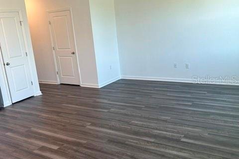 Touwnhouse à vendre à Gibsonton, Floride: 3 chambres, 132.01 m2 № 2411487 - photo 8