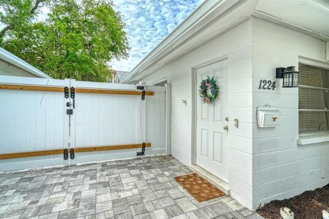 Condo in Sarasota, Florida, 3 bedrooms № 2151797 - photo 4