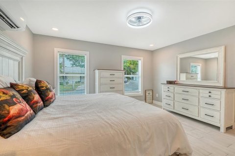 Condo in Sarasota, Florida, 3 bedrooms № 2151797 - photo 22