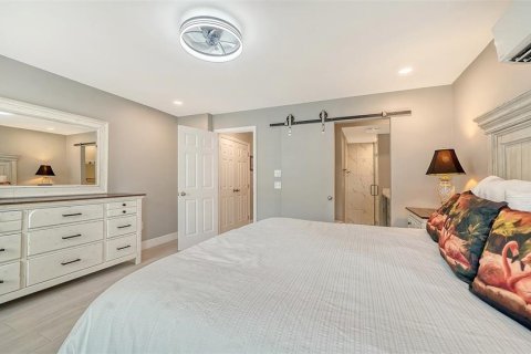 Condo in Sarasota, Florida, 3 bedrooms № 2151797 - photo 20